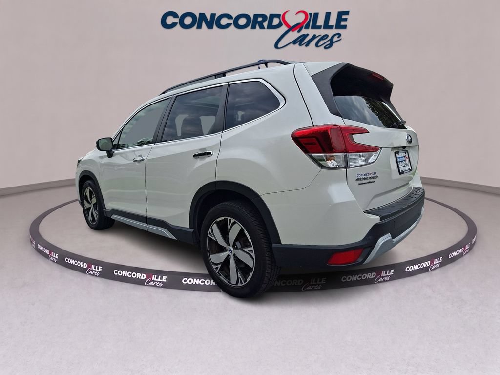 Used 2019 Subaru Forester Touring AWD/4WD image 4