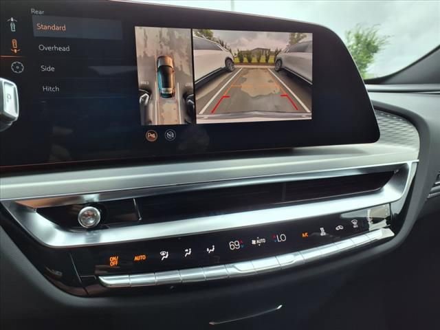 New 2025 Cadillac Lyriq Sport image 32