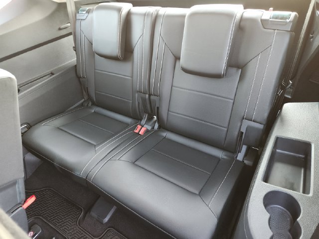 Used 2021 Volkswagen Atlas SEL w/ MDO Package (Bench Seat) FWD image 26
