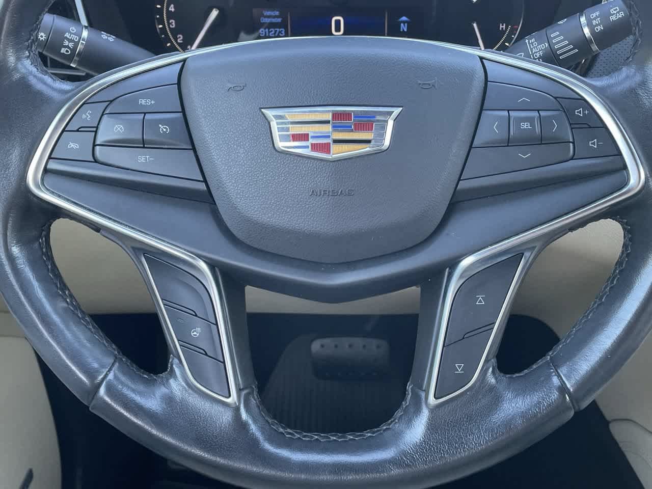 Used 2018 Cadillac XT5 Luxury AWD/4WD image 10