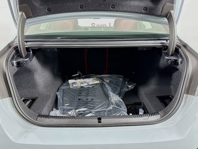 Used 2025 BMW 530i xDrive 530i xDrive w/ M Sport Package image 27