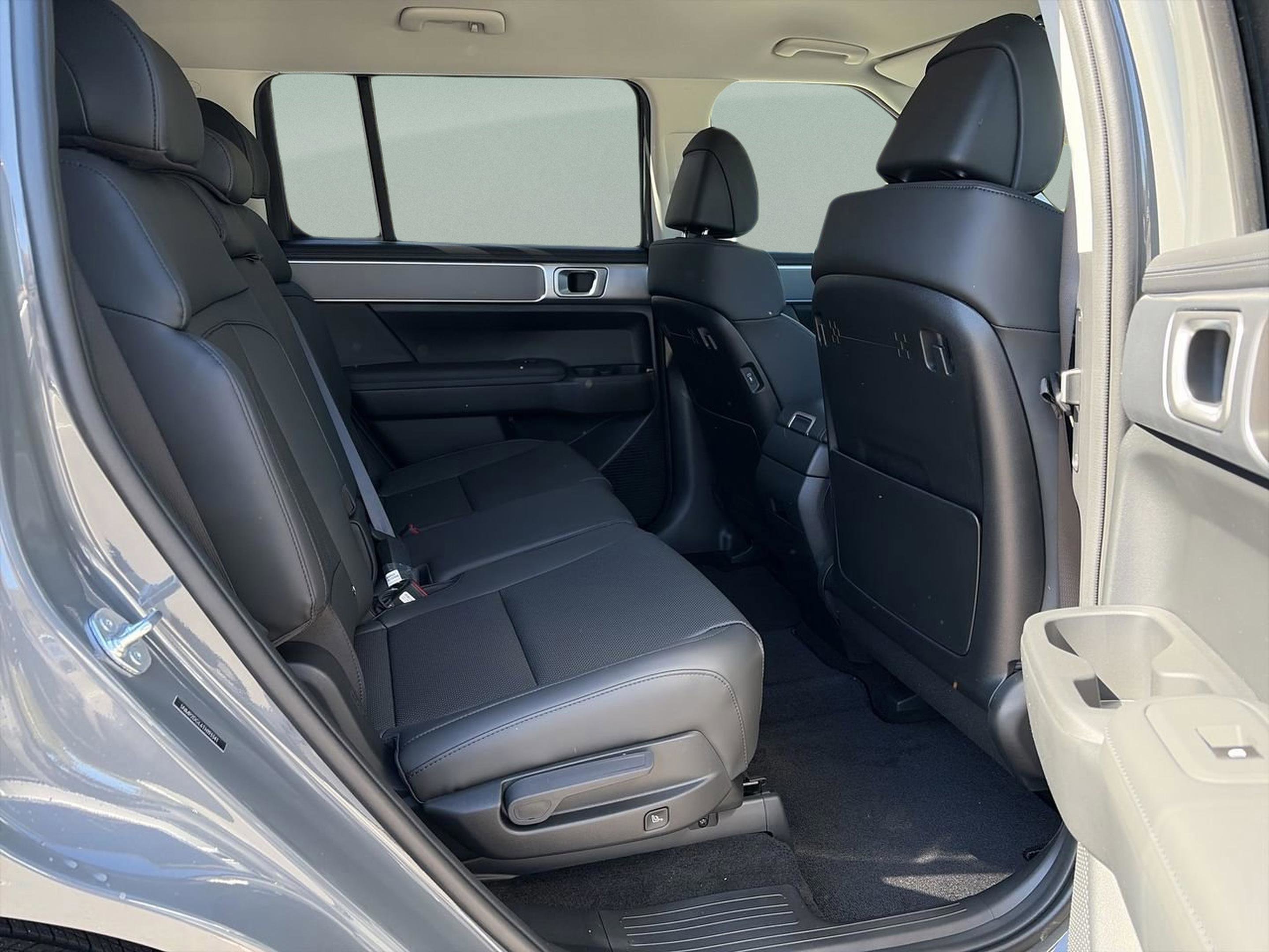 New 2026 Hyundai Santa Fe SEL image 17