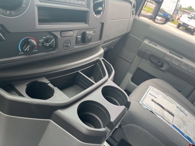 New 2025 Ford E-450 and Econoline 450 Super Duty w/ Power Equipment Group image 20