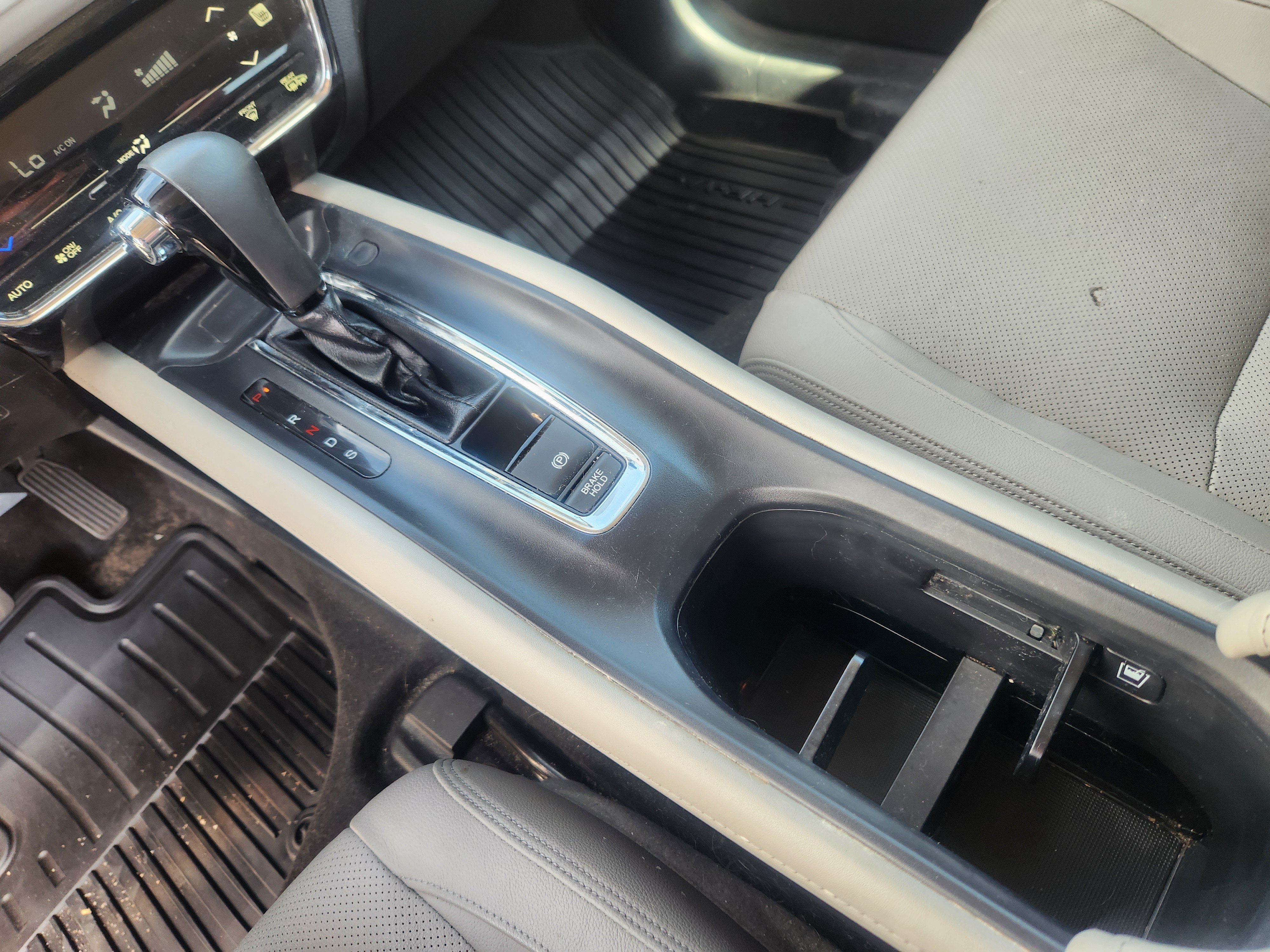 Used 2022 Honda HR-V EX-L image 15