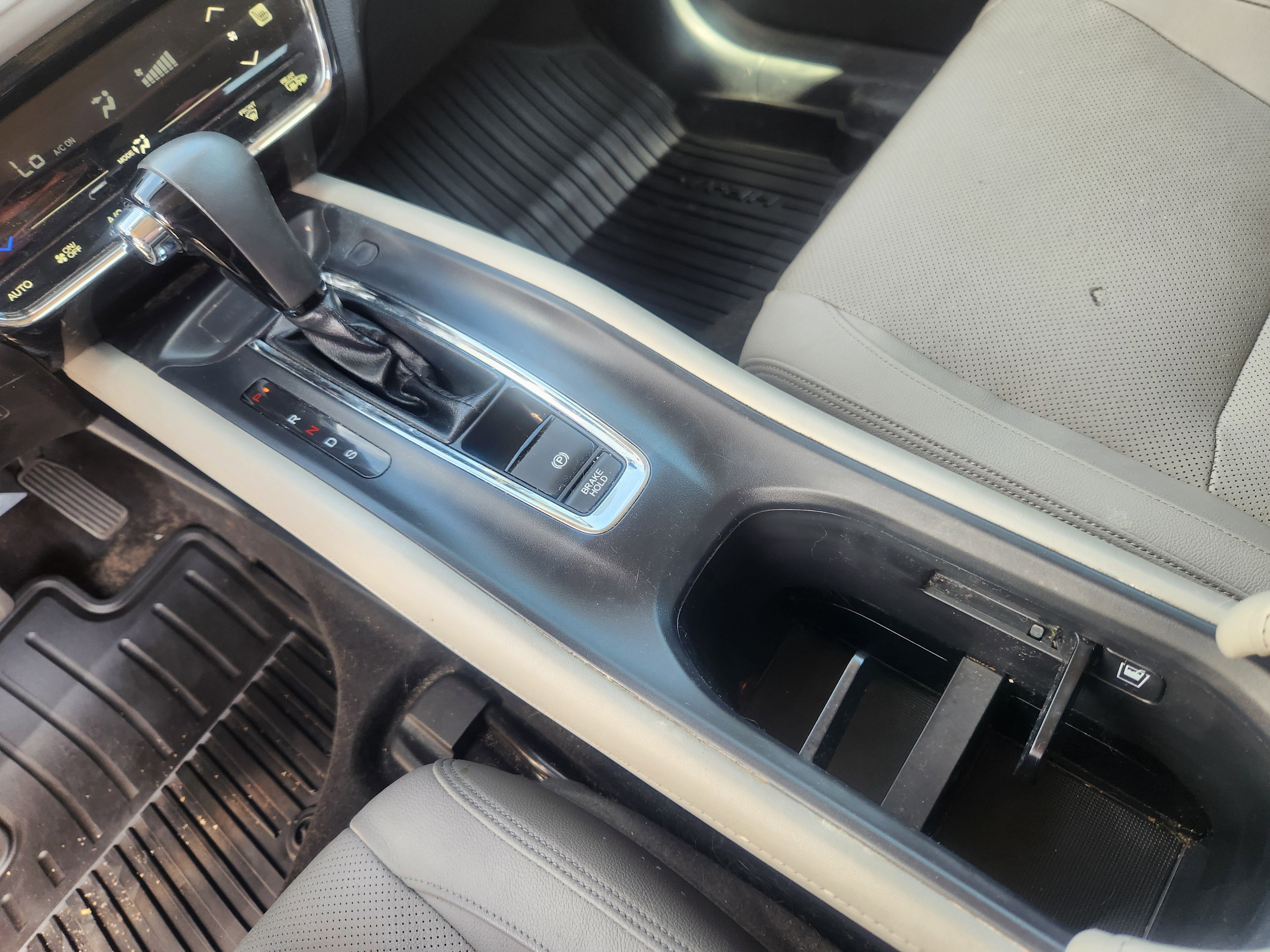Used 2022 Honda HR-V EX-L image 15
