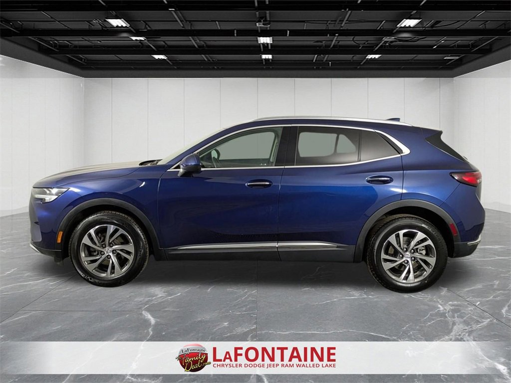 Used 2023 Buick Envision Essence image 2