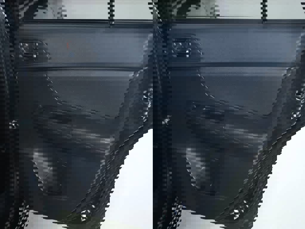 Used 2013 Subaru Crosstrek 2.0i Limited image 28