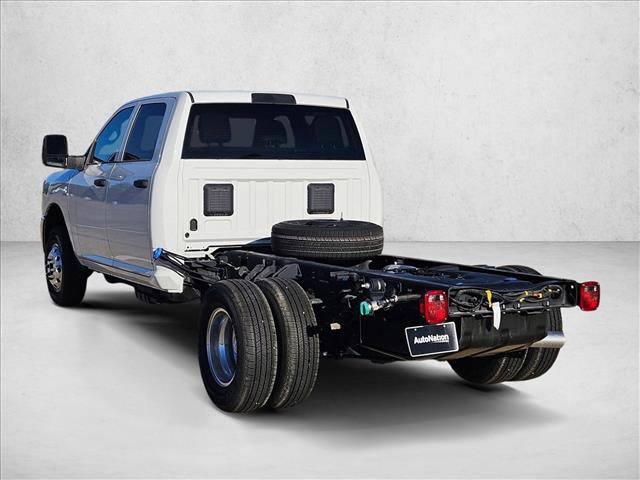 New 2025 RAM 3500 Tradesman w/ Chrome Appearance Group image 7