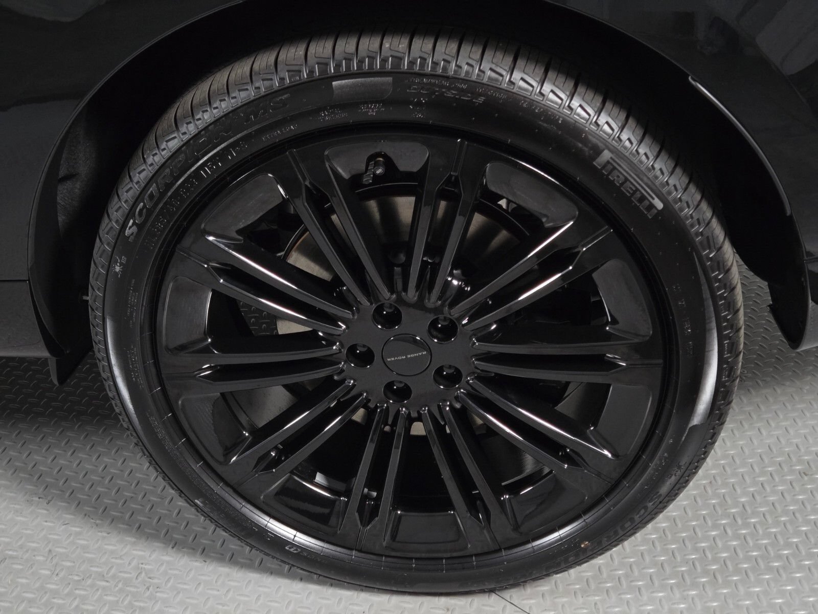 New 2026 Land Rover Range Rover Long Wheelbase Autobiography AWD/4WD image 10