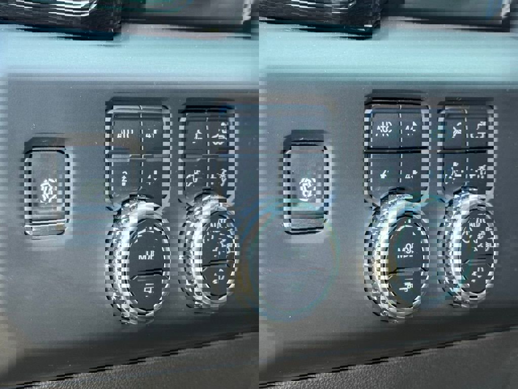 Used 2025 GMC Sierra 1500 AT4X w/ AT4X AEV Edition image 26