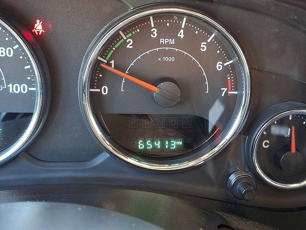 Used 2017 Jeep Wrangler Unlimited Rubicon w/ Dual Top Group image 13