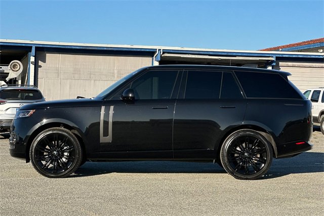 Used 2024 Land Rover Range Rover SE image 8