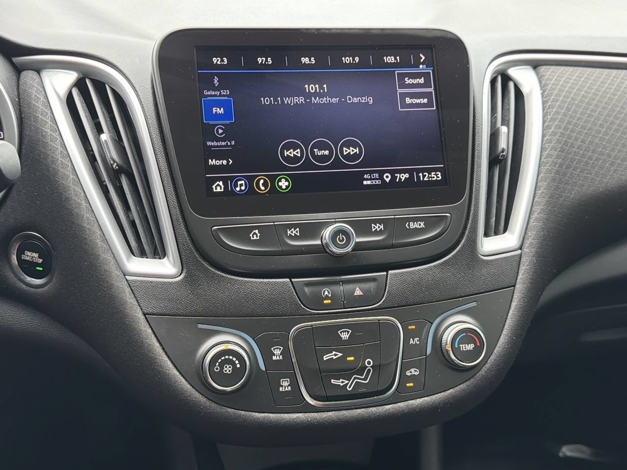 Used 2021 Chevrolet Malibu LS FWD image 20