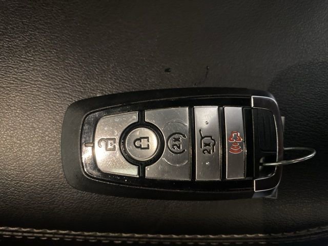 Used 2023 Ford Explorer XLT w/ Equipment Group 202A image 11