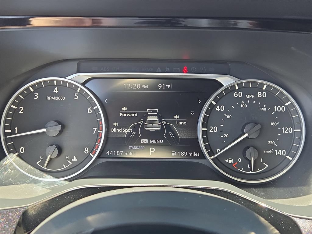 Used 2022 Nissan Pathfinder SV FWD image 3