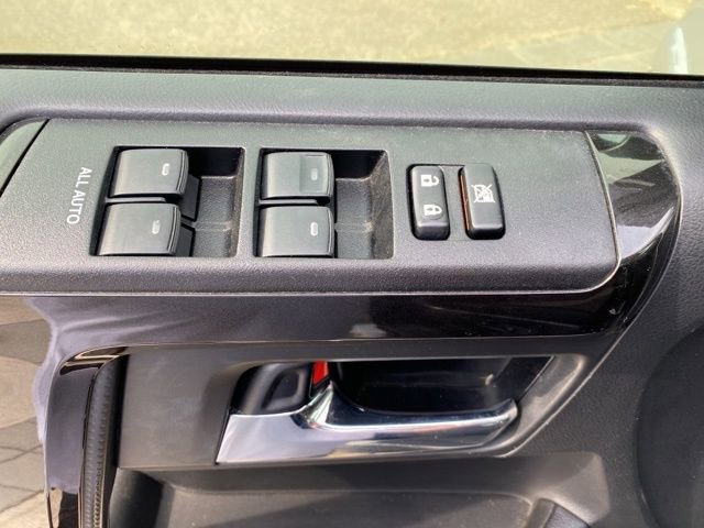 Used 2019 Toyota 4Runner TRD Off-Road Premium image 28