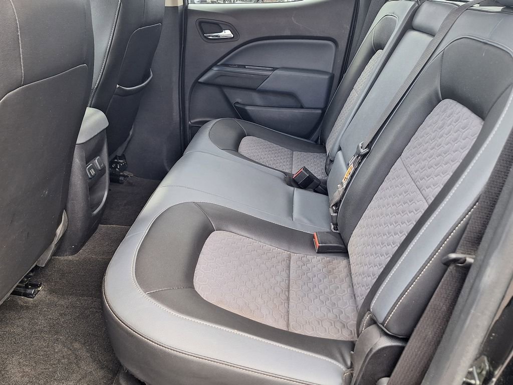 Used 2015 Chevrolet Colorado Z71 w/ LPO, Gearon Bar Package image 11