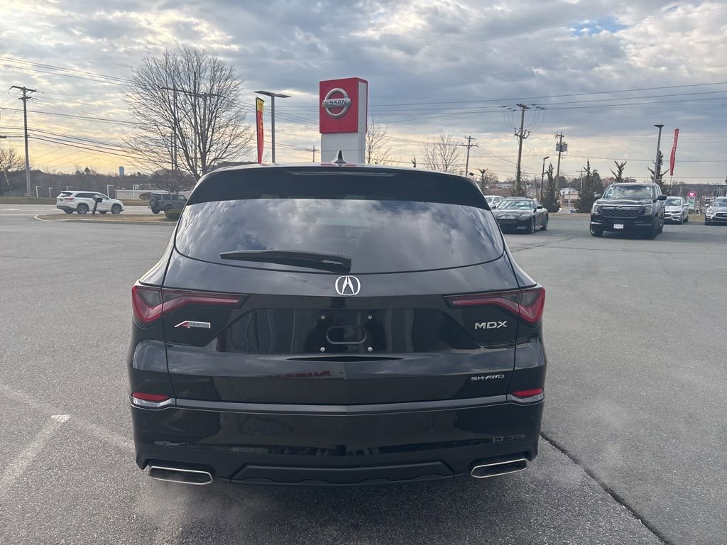 Used 2023 Acura MDX A-Spec image 6