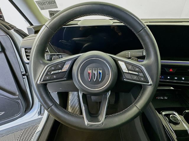 Used 2024 Buick Envision Preferred image 13