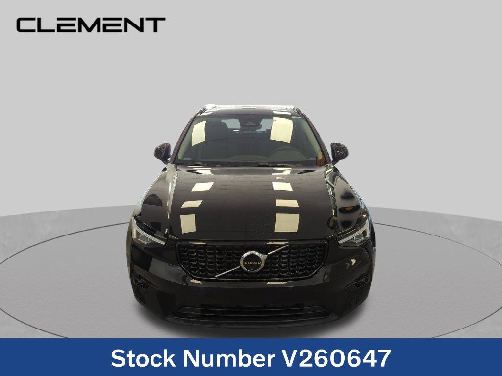 New 2026 Volvo XC40 B5 Plus w/ Protection Package Premier AWD/4WD image 8