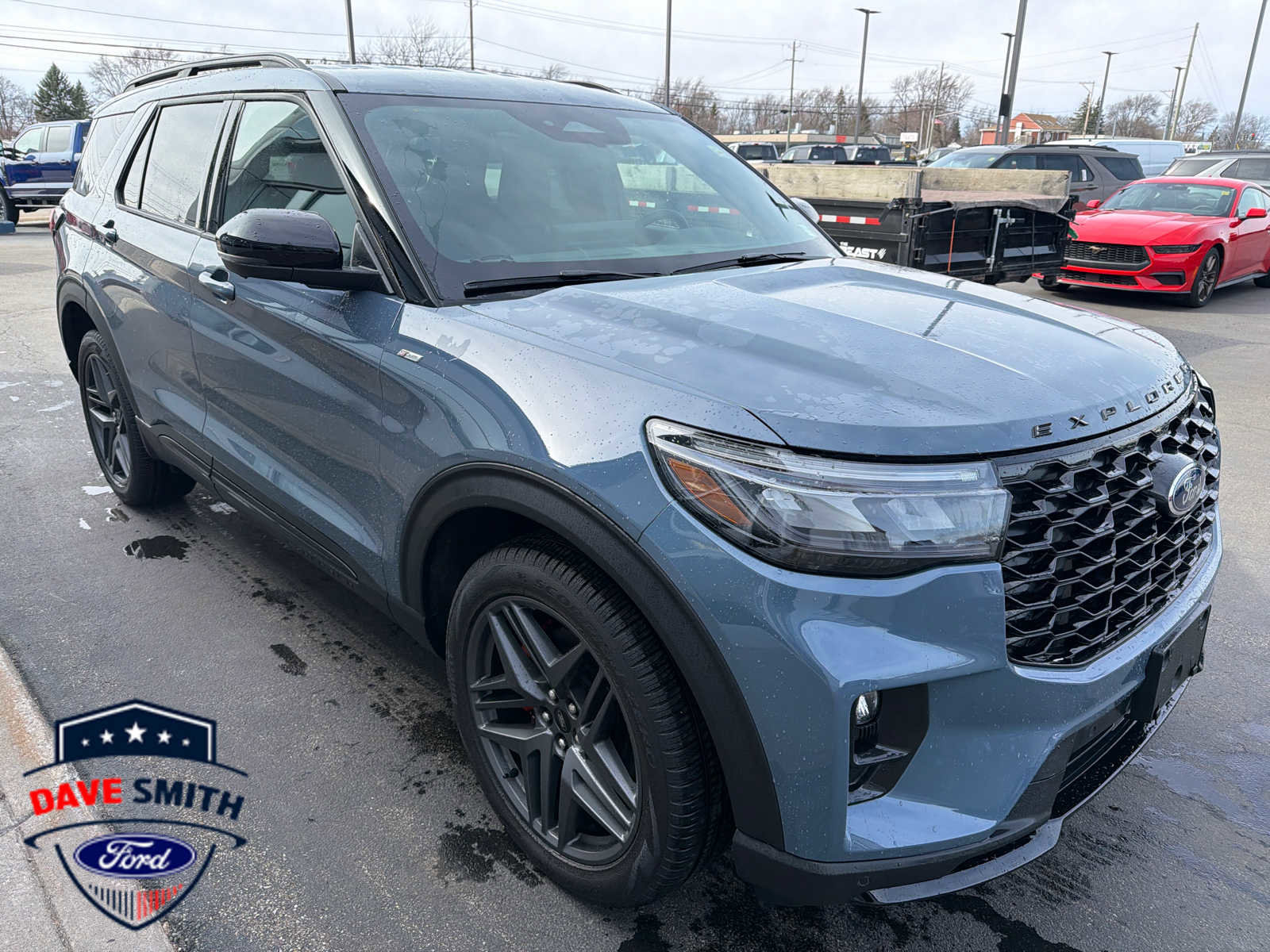 New 2026 Ford Explorer ST-Line w/ ST-Line Street Pack image 1