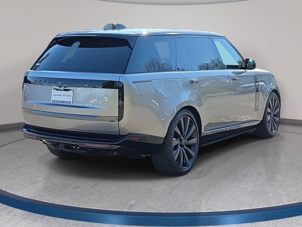 New 2026 Land Rover Range Rover SV AWD/4WD image 5