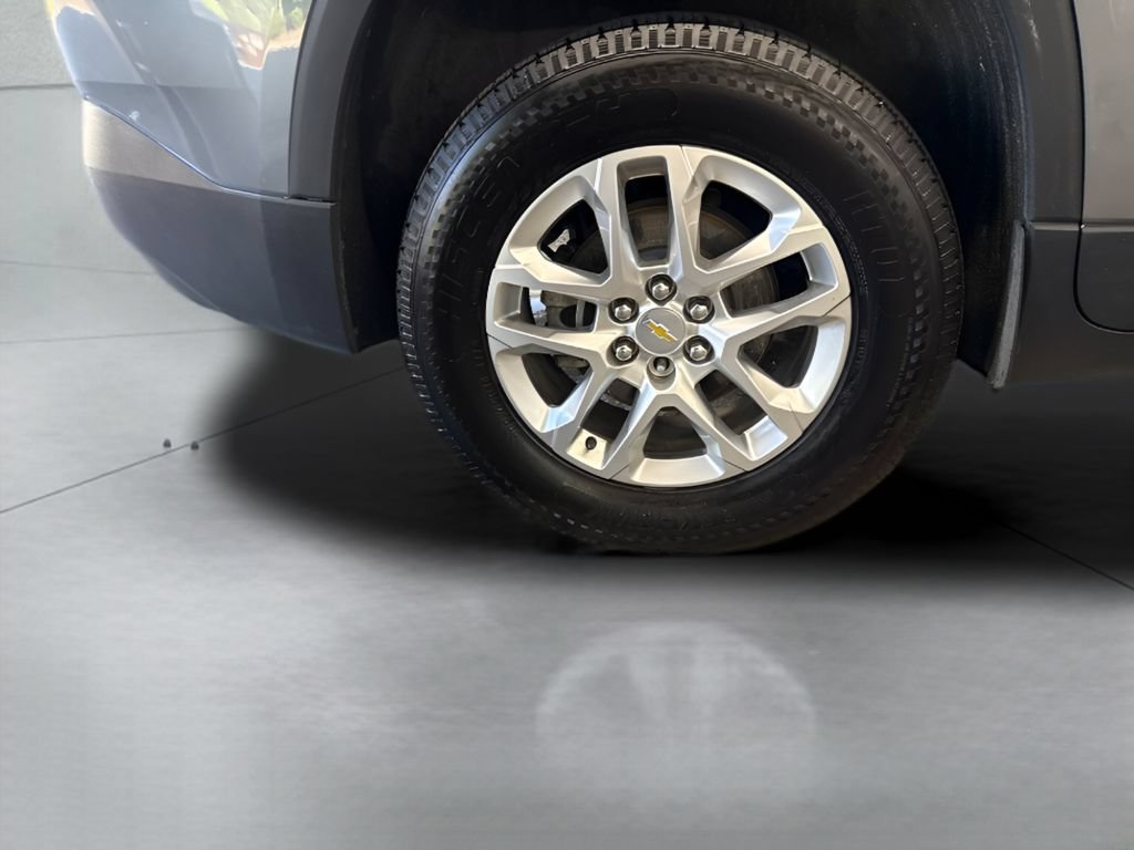 Used 2020 Chevrolet Traverse LT AWD/4WD image 11