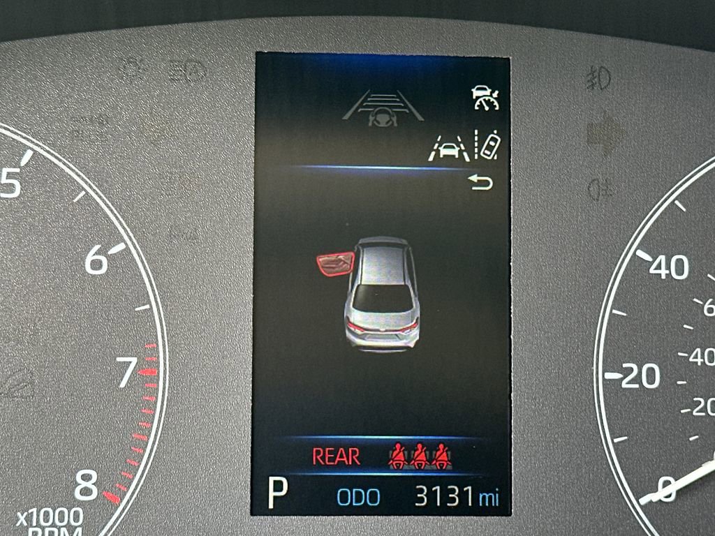 Used 2025 Toyota Corolla LE image 20