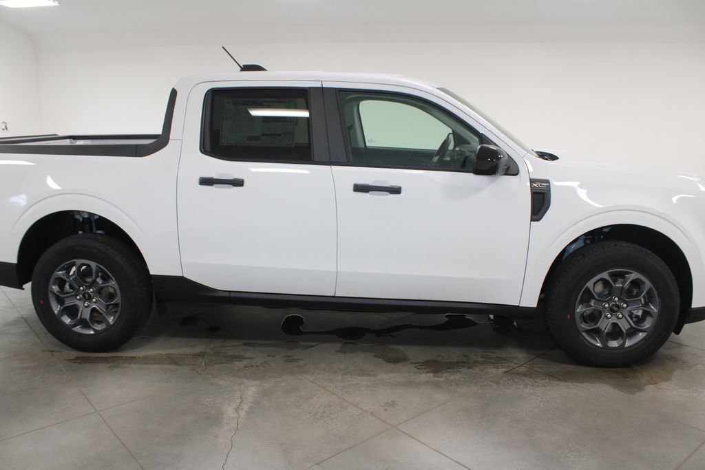 New 2025 Ford Maverick XLT w/ XLT Luxury Package image 10