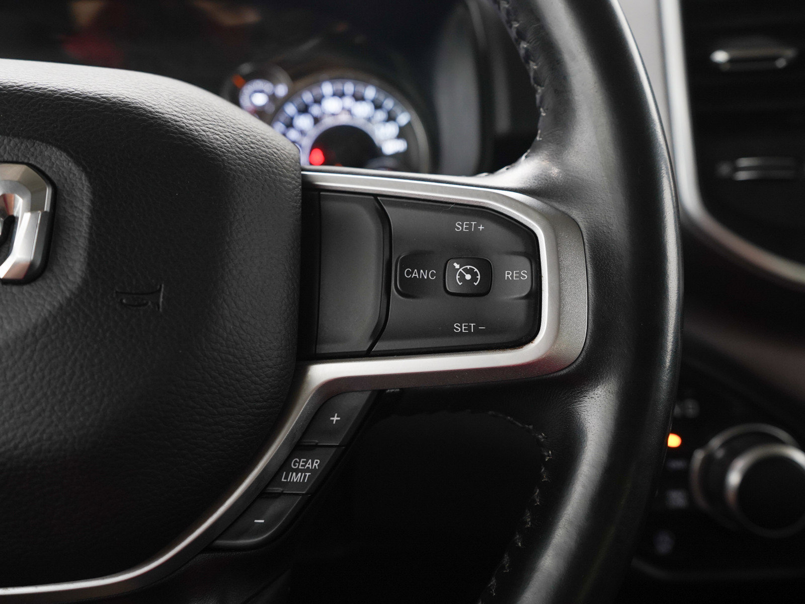 Used 2020 RAM 1500 Big Horn AWD/4WD image 26