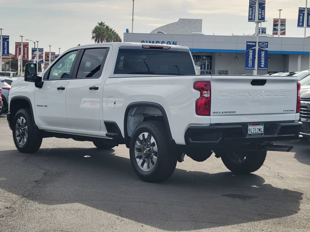 Used 2026 Chevrolet Silverado 2500 Custom w/ Custom Value Package AWD/4WD image 2