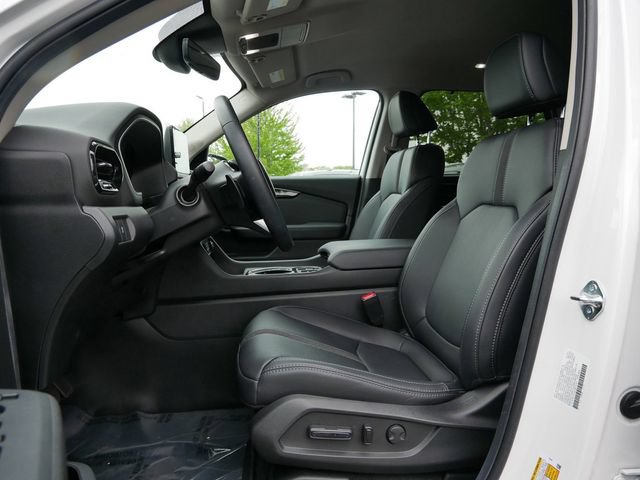 Used 2025 Honda Pilot EX-L image 16