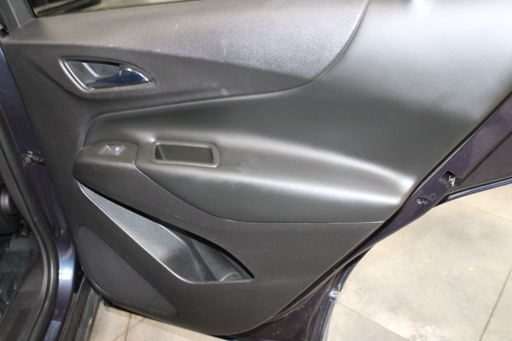 Used 2018 Chevrolet Equinox LT image 25