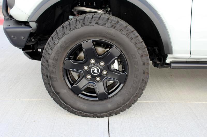 Used 2023 Ford Bronco Black Diamond image 42
