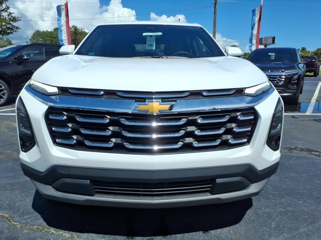 New 2027 Chevrolet Equinox LT w/ Convenience Package II FWD image 9
