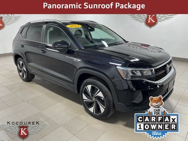 Used 2023 Volkswagen Taos SE w/ Panoramic Sunroof Package AWD/4WD image 1