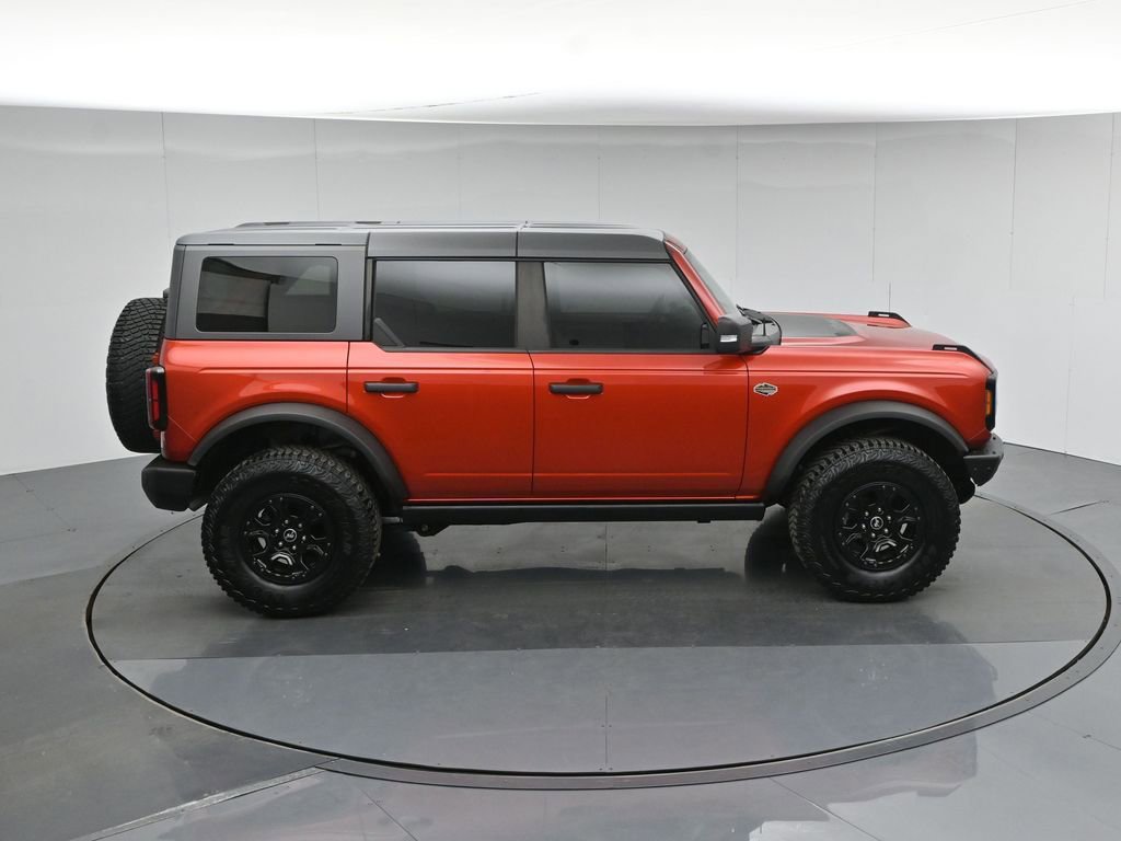 Used 2023 Ford Bronco Wildtrak image 40