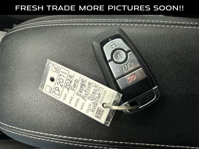 Used 2024 Ford Escape Active image 31