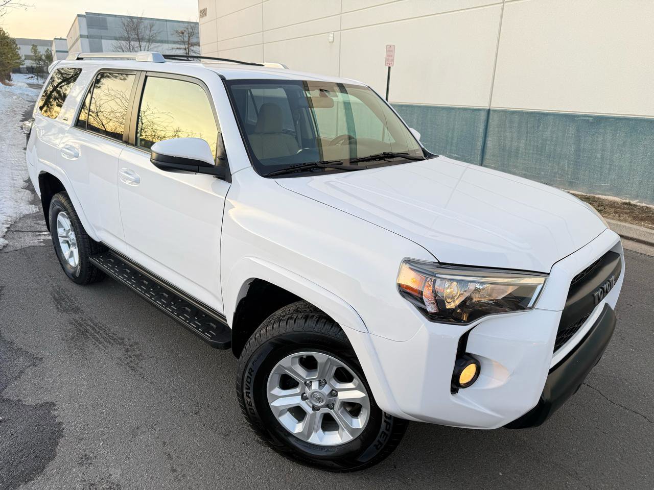Used 2015 Toyota 4Runner SR5 image 8