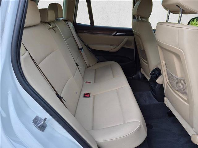 Used 2017 BMW X3 sDrive28i RWD image 19