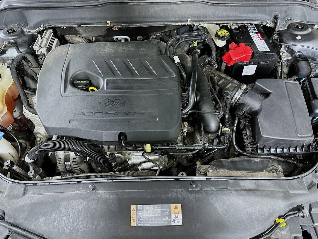 Used 2016 Ford Fusion SE w/ Equipment Group 202A image 32