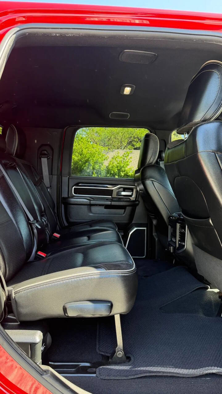 Used 2020 RAM 3500 Laramie image 28