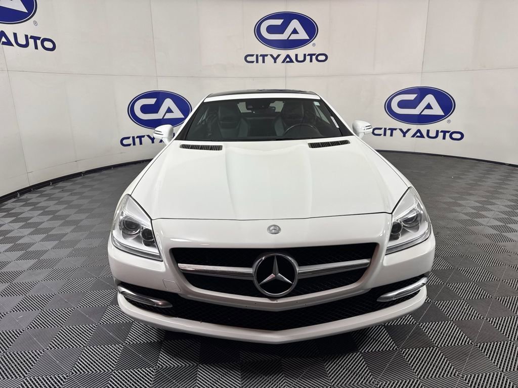 Used 2014 Mercedes-Benz SLK 250 image 6