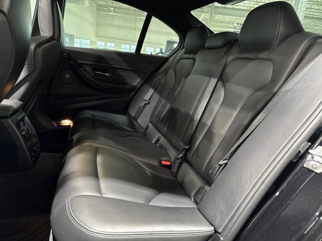 Used 2015 BMW M3 RWD image 47