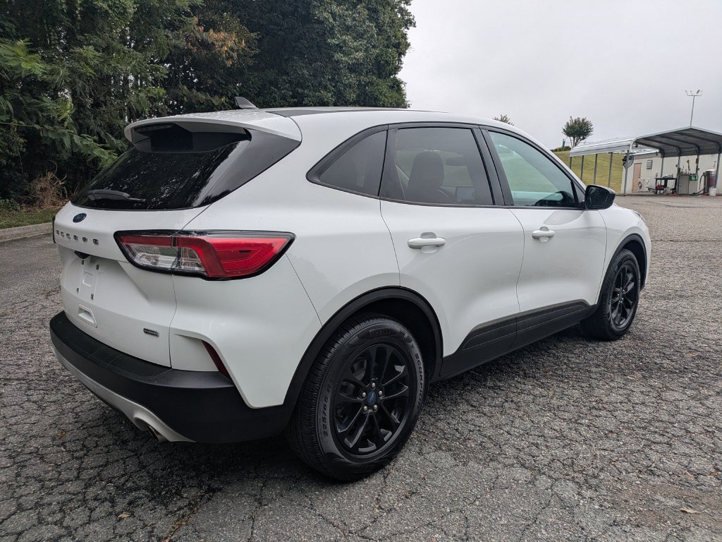 Used 2020 Ford Escape SE Sport FWD image 4