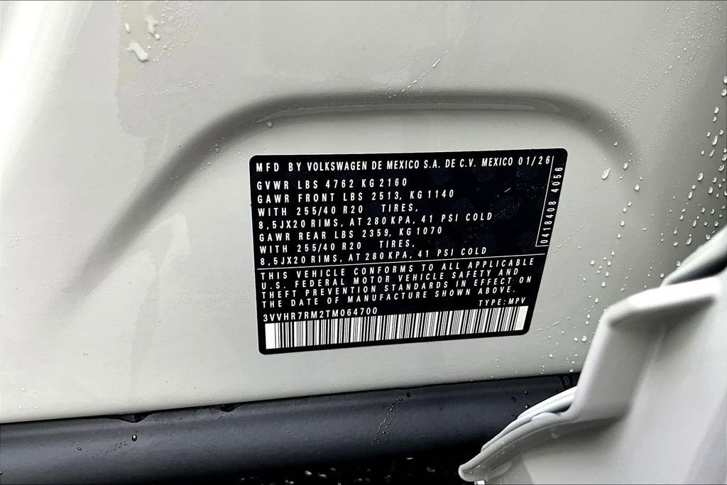 New 2026 Volkswagen Tiguan SE R-Line image 19