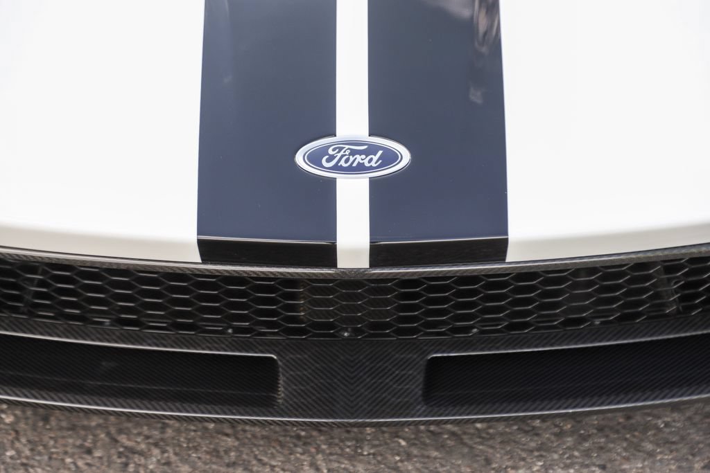 Used 2017 Ford GT RWD image 27