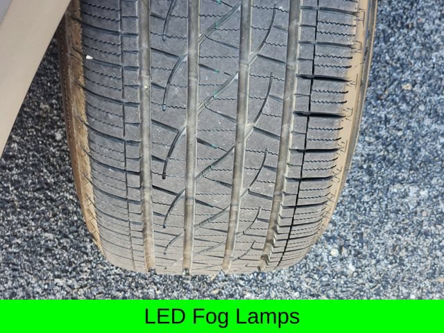Used 2019 Ford Explorer XLT w/ Equipment Group 201A FWD image 10
