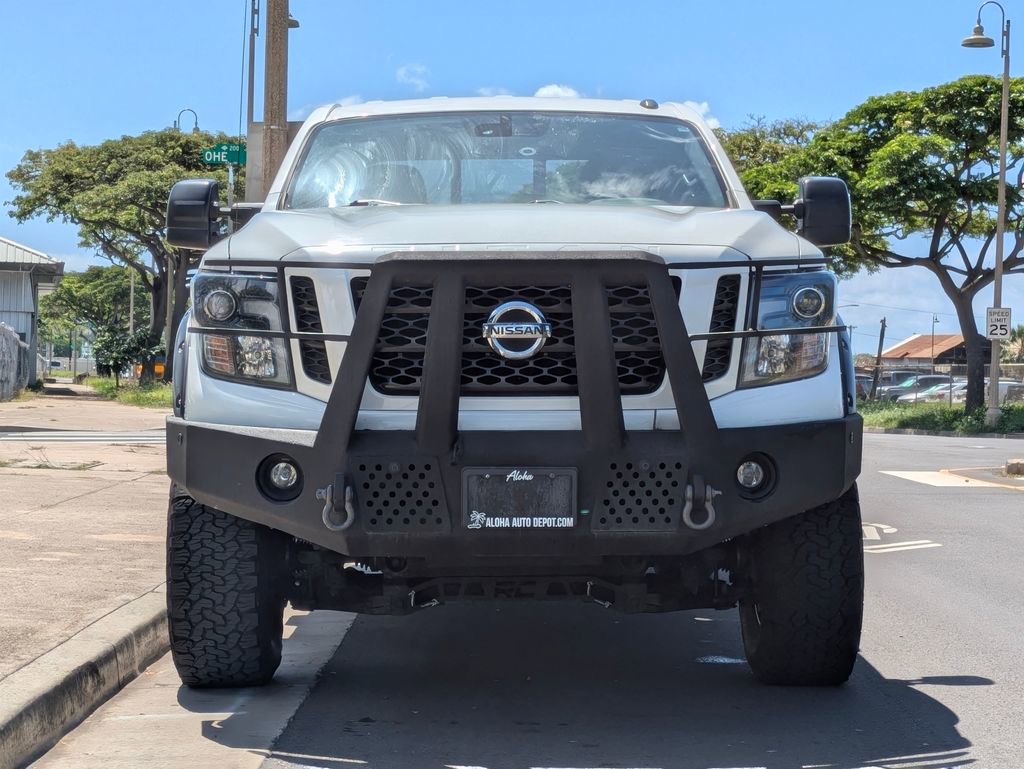 Used 2019 Nissan Titan SV w/ SV Convenience Package AWD/4WD image 7