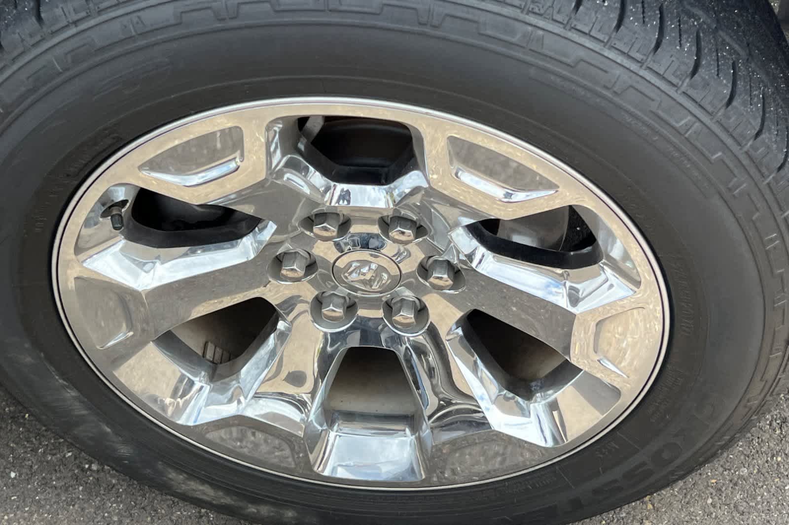 Used 2019 RAM 1500 Big Horn RWD image 15